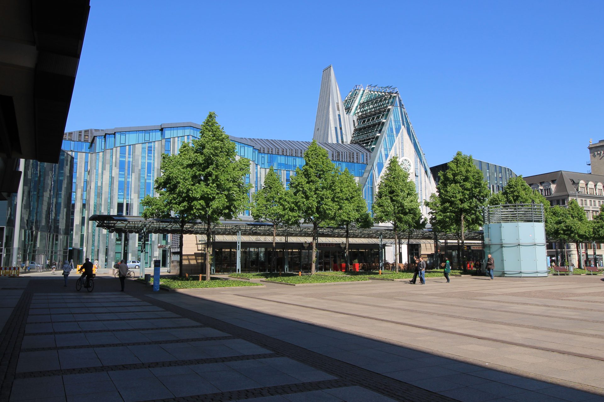 Außenansicht eines eleganten Gebäudes